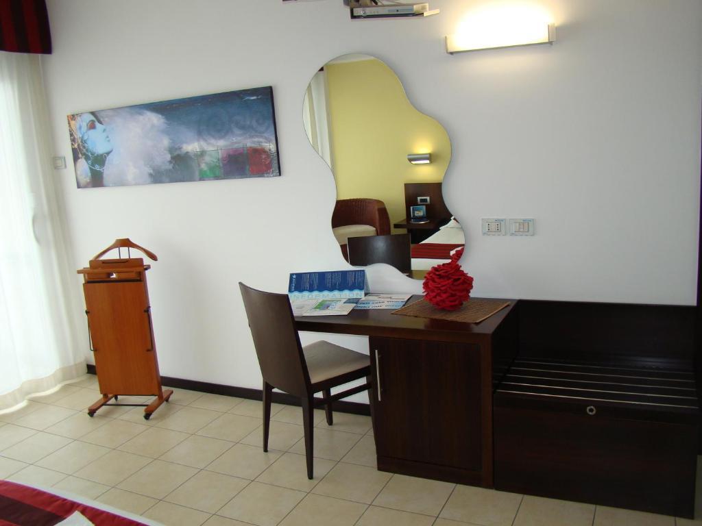 Seapark Spa Resort Giulianova Exterior photo